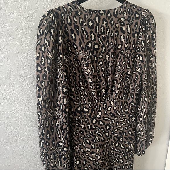 Shona Joy Buell Leopard Print Maxi Dress - Picture 8 of 9
